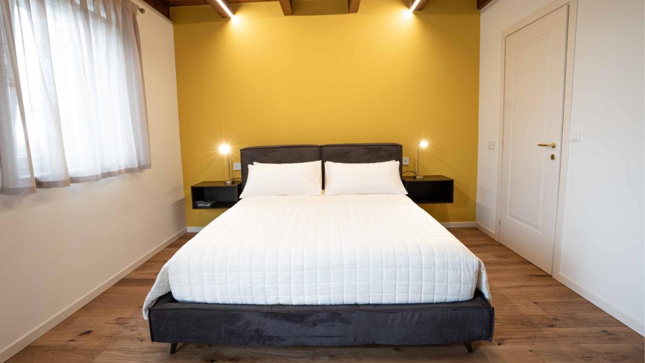 Bed and Breakfast Residenza Vesentini à Pastrengo Extérieur photo
